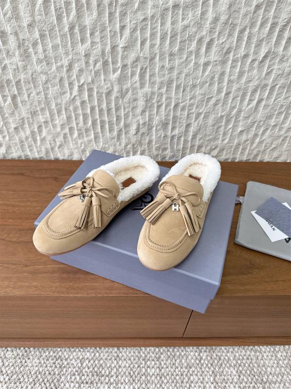 2025126112128412 310